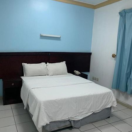 Hend Plaza Hotel Медина Екстериор снимка
