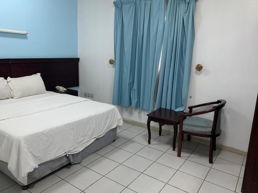 Hend Plaza Hotel Медина Екстериор снимка