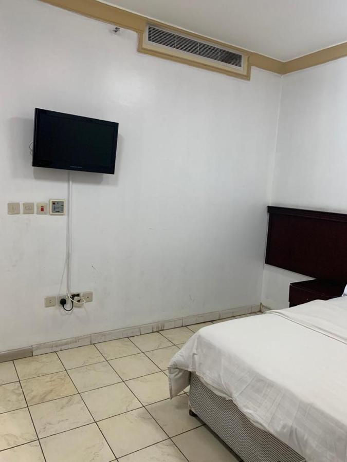 Hend Plaza Hotel Медина Екстериор снимка